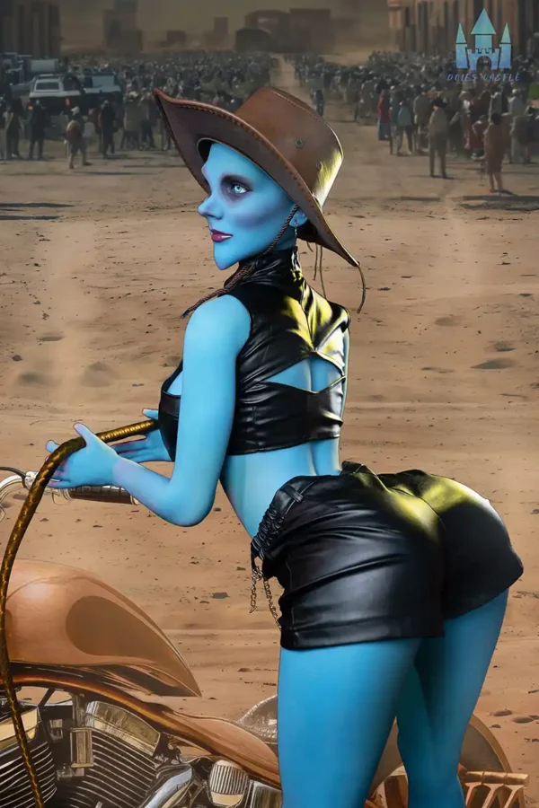 A blue g-cup cow girl alien tpe sex doll holds a whip， wearing a black leather top and straw hat.